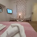 Rustic House Diklo 20m From The Sea