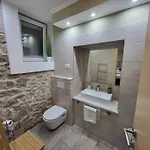 Rustic House Diklo 20m From The Sea Apartmán Zadar
