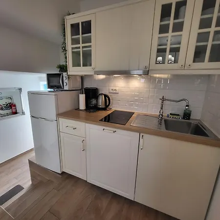 Rustic House Diklo 20m From The Sea Apartament