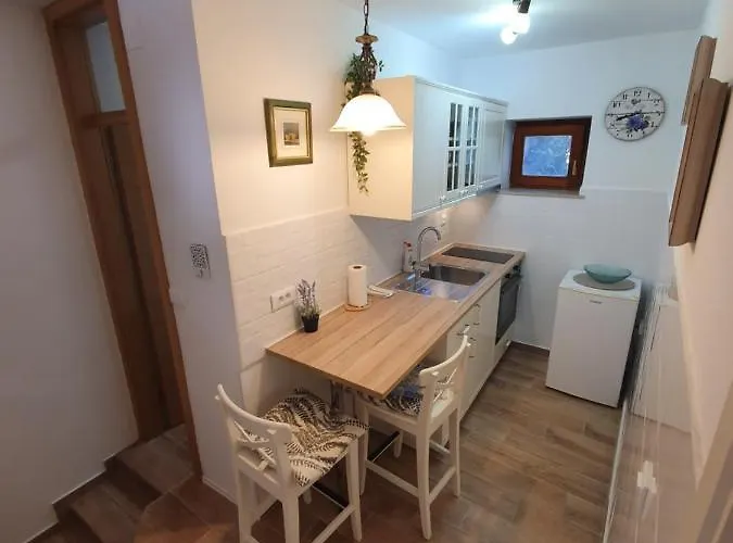 Rustic House Diklo 20m From The Sea *