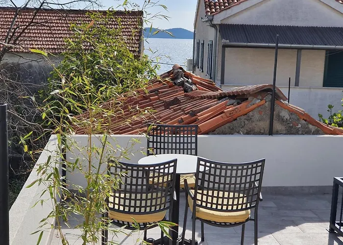 Rustic House Diklo 20m From The Sea Zadar