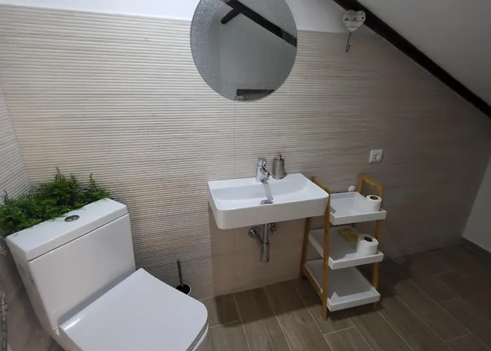 Rustic House Diklo 20m From The Sea Διαμέρισμα