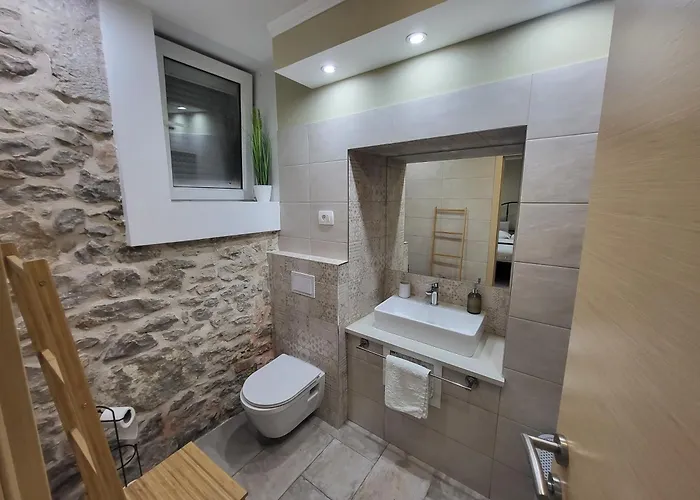 Rustic House Diklo 20m From The Sea Apartament Zadar