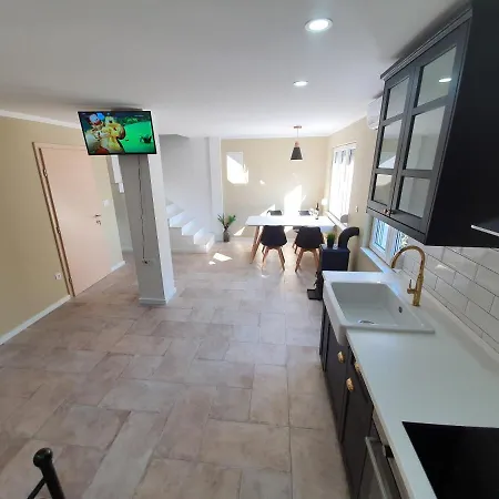 Apartament Rustic House Diklo 20m From The Sea Zadar