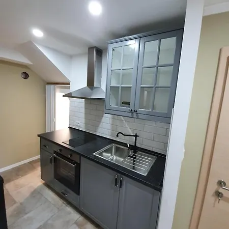 Apartmán Rustic House Diklo 20m From The Sea