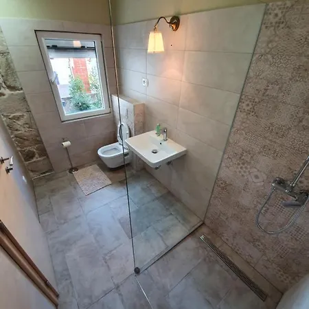 Rustic House Diklo 20m From The Sea Apartament