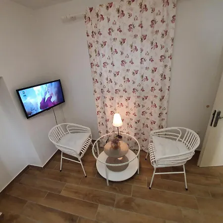 Rustic House Diklo 20m From The Sea Zadar