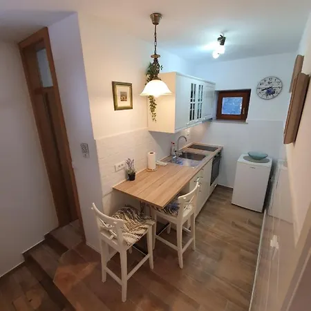 Rustic House Diklo 20m From The Sea *