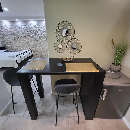 Rustic House Diklo 20m From The Sea