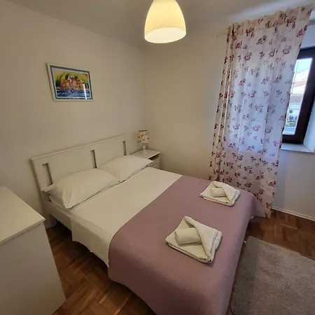 Apartmán Rustic House Diklo 20m From The Sea Zadar