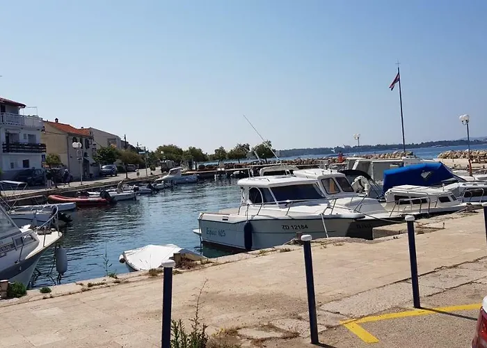 Rustic House Diklo 20m From The Sea Apartman *