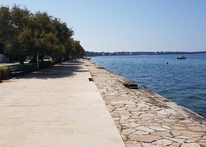 Lägenhet Rustic House Diklo 20m From The Sea Zadar