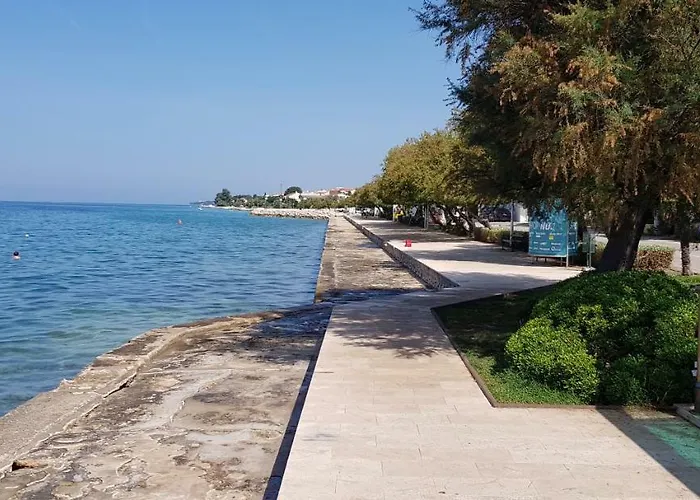 Apartman Rustic House Diklo 20m From The Sea Zadar